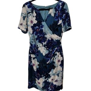 Adrianna Papell Pleated Side Drape V. Neck Short Sleeve Floral Dress Size US 10